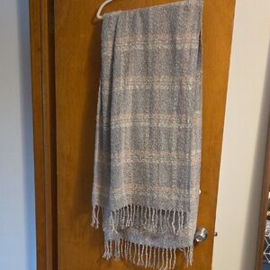 Gray and Pink Textured Scarf with Fringe